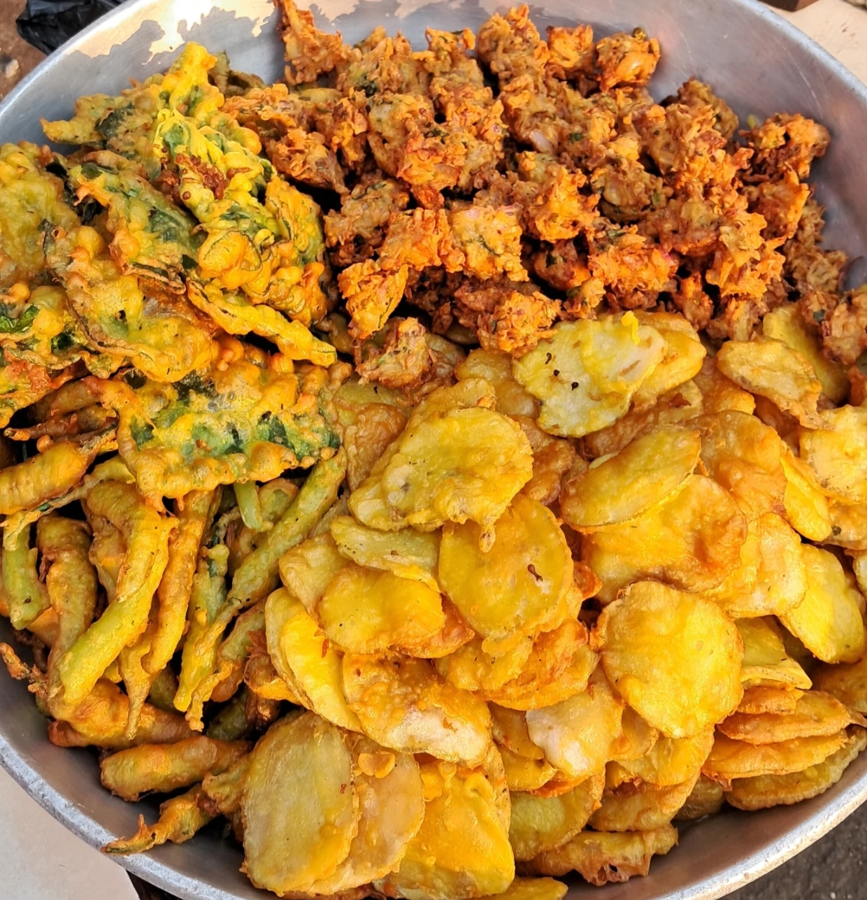 The Irresistible World of Indian Fritters